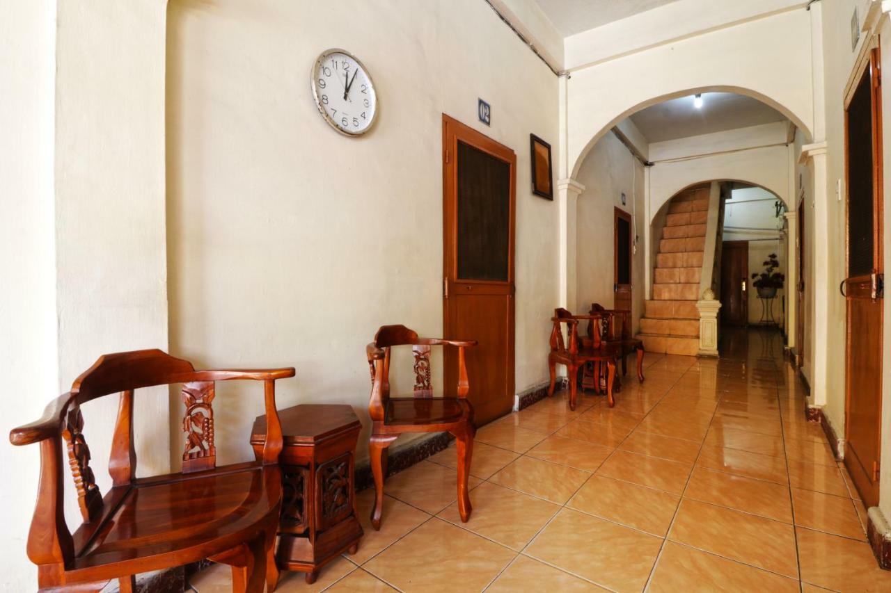 Hotel Wisma Yuli Syariah Medan Exteriér fotografie