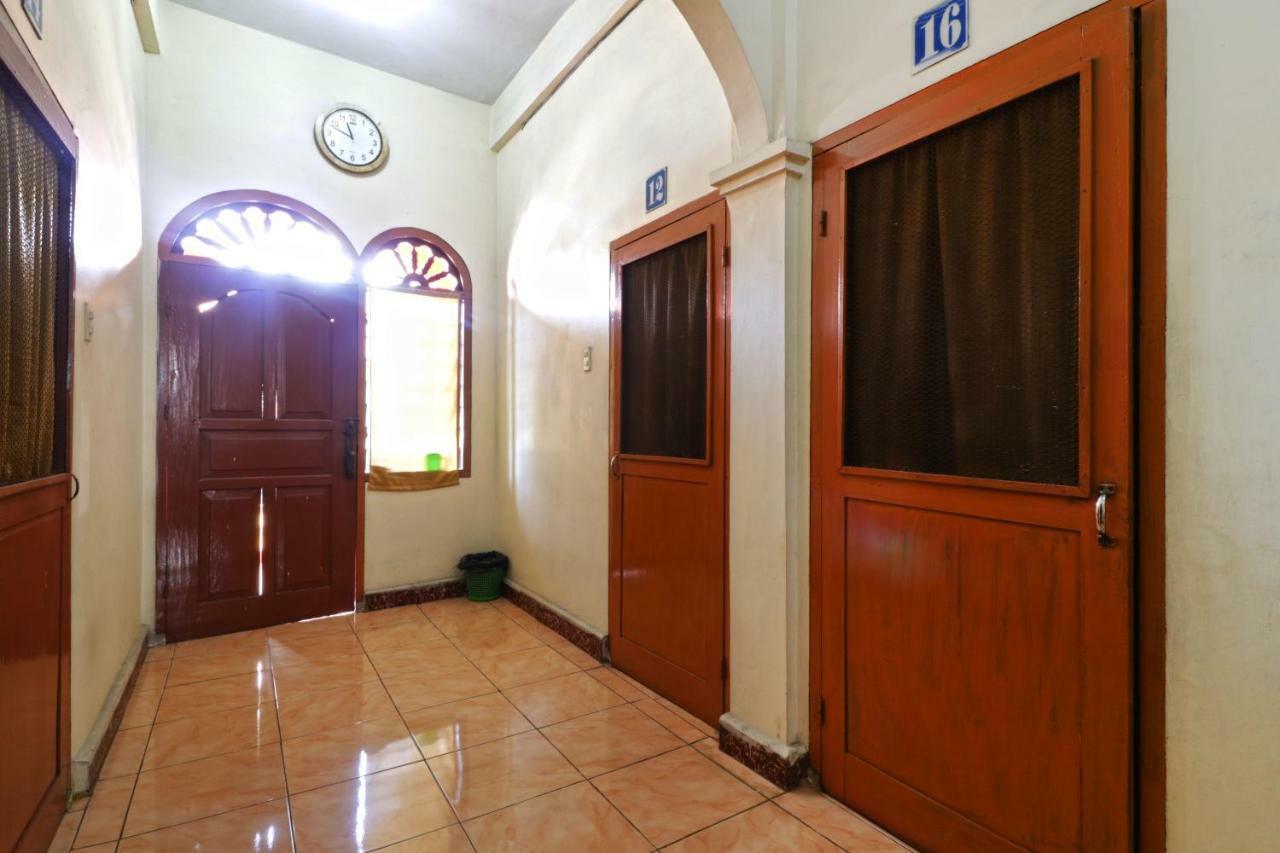 Hotel Wisma Yuli Syariah Medan Exteriér fotografie