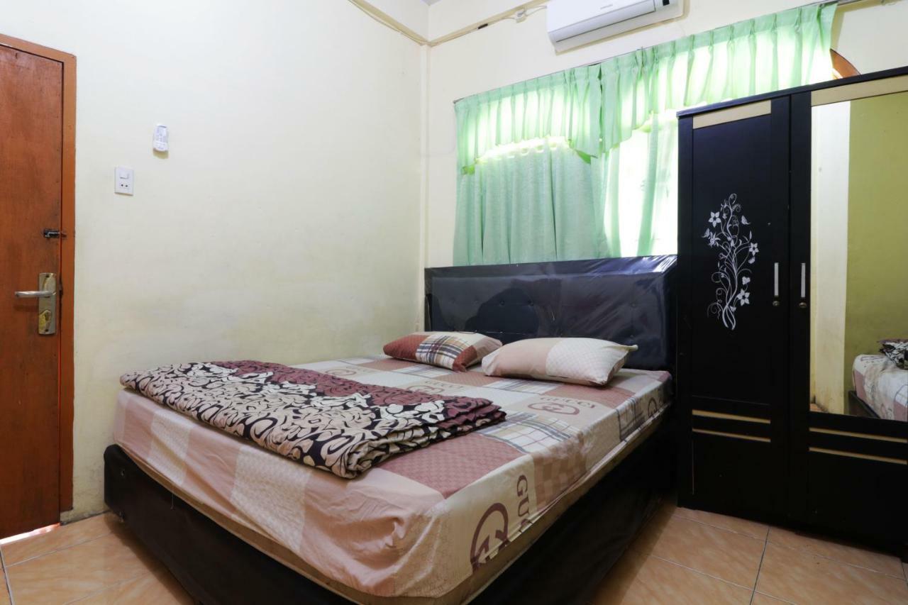 Hotel Wisma Yuli Syariah Medan Exteriér fotografie